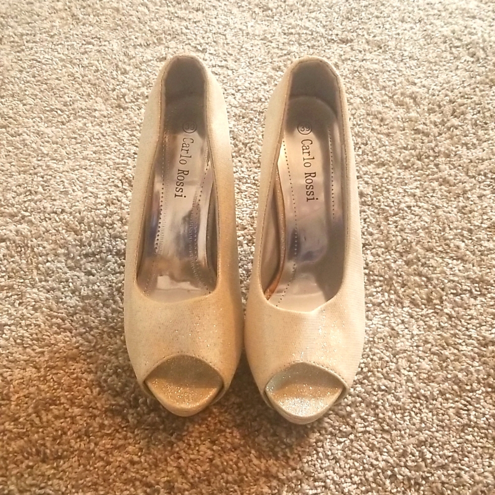 Carlo Rossi 39 Sparkly White Heels
